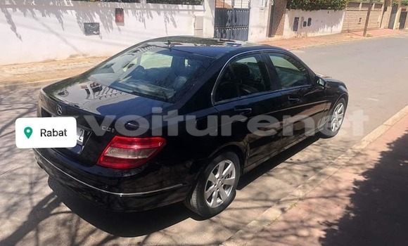 Acheter Occasion Voiture Mercedes Viano Noir à ar-Ribat, Rabat-Sale-Zammour-Zaer Acheter Occasion Voiture Mercedes Viano Noir à ar-Ribat, Rabat-Sale-Zammour-Zaer