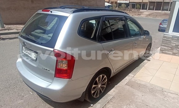 Buy Used Kia Carens Other Car in ar-Ribat in Rabat-Sale-Zammour-Zaer Buy Used Kia Carens Other Car in ar-Ribat in Rabat-Sale-Zammour-Zaer