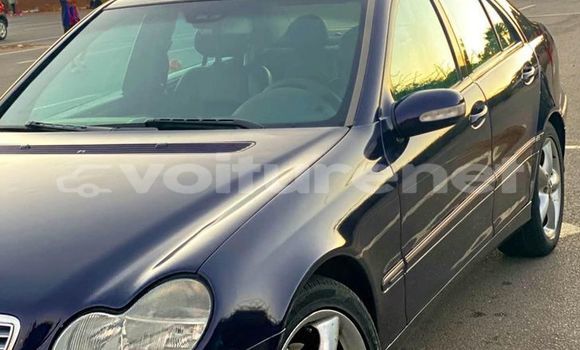 Acheter Occasion Voiture Toyota 2000GT Bleu à ar-Ribat, Rabat-Sale-Zammour-Zaer Acheter Occasion Voiture Toyota 2000GT Bleu à ar-Ribat, Rabat-Sale-Zammour-Zaer