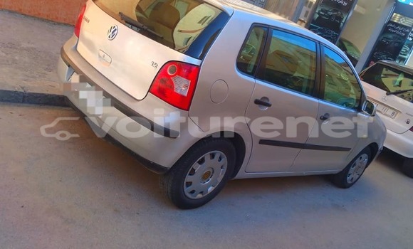 اشتري مستعمل Volkswagen Polo Silver سيارة في ad-Dar-al-Bayda في Casablanca اشتري مستعمل Volkswagen Polo Silver سيارة في ad-Dar-al-Bayda في Casablanca