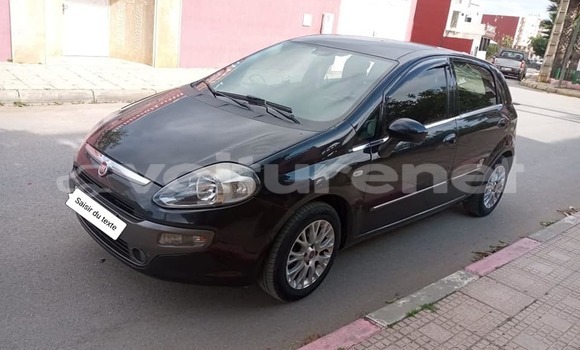اشتري مستعمل Volkswagen Polo Black سيارة في Bir Rashid في Chaouia-Ouardigha اشتري مستعمل Volkswagen Polo Black سيارة في Bir Rashid في Chaouia-Ouardigha