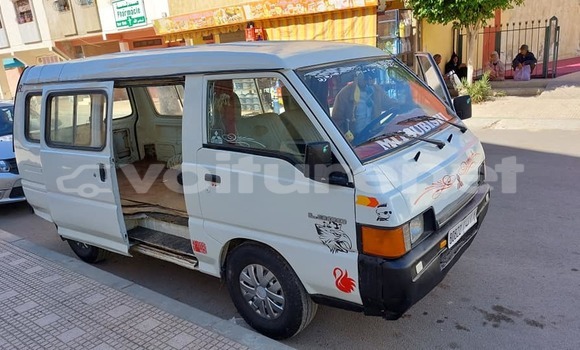 Acheter Occasion Voiture Mitsubishi i Blanc à ar-Ribat, Rabat-Sale-Zammour-Zaer