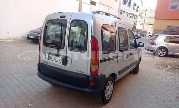 Buy Used Renault Duster Other Car in ar-Ribat in Rabat-Sale-Zammour-Zaer Buy Used Renault Duster Other Car in ar-Ribat in Rabat-Sale-Zammour-Zaer