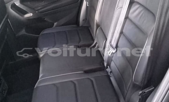 Acheter Occasion Voiture Volkswagen Tiguan Noir à ad-Dar-al-Bayda, Casablanca Acheter Occasion Voiture Volkswagen Tiguan Noir à ad-Dar-al-Bayda, Casablanca
