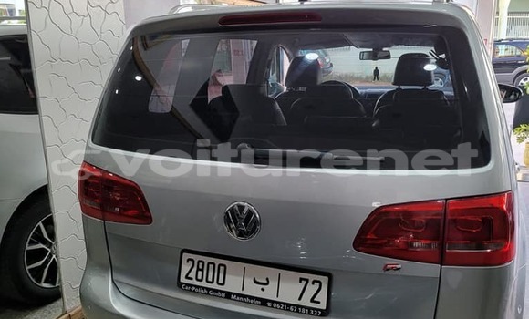 Buy Used Volkswagen Touran Other Car in ar-Ribat in Rabat-Sale-Zammour-Zaer Buy Used Volkswagen Touran Other Car in ar-Ribat in Rabat-Sale-Zammour-Zaer
