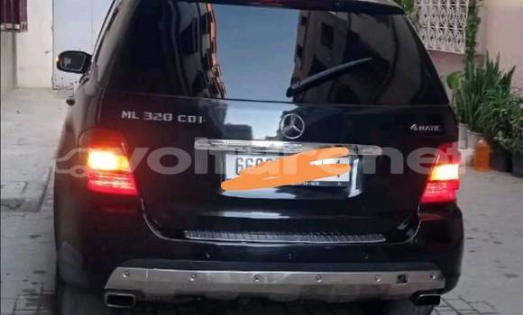 Acheter Occasion Voiture Mercedes-Benz M-klasse Noir à al-Ayun Sidi Malluk, Oriental Acheter Occasion Voiture Mercedes-Benz M-klasse Noir à al-Ayun Sidi Malluk, Oriental