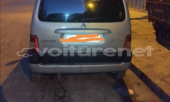 Acheter Occasion Voiture Dacia 1325 Gris à al-Ayun Sidi Malluk, Oriental Acheter Occasion Voiture Dacia 1325 Gris à al-Ayun Sidi Malluk, Oriental