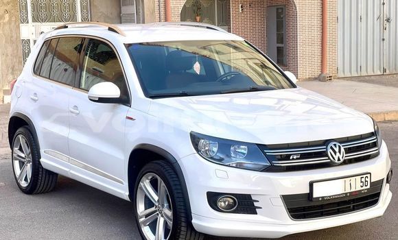 Acheter Occasion Voiture Volkswagen Tiguan Blanc à ad-Dar-al-Bayda, Casablanca Acheter Occasion Voiture Volkswagen Tiguan Blanc à ad-Dar-al-Bayda, Casablanca