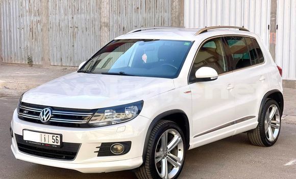 Acheter Occasion Voiture Volkswagen Tiguan Blanc à ad-Dar-al-Bayda, Casablanca Acheter Occasion Voiture Volkswagen Tiguan Blanc à ad-Dar-al-Bayda, Casablanca