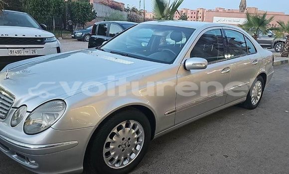 Buy Used Mercedes-Benz E-klasse Black Car in Ahfir in Oriental
