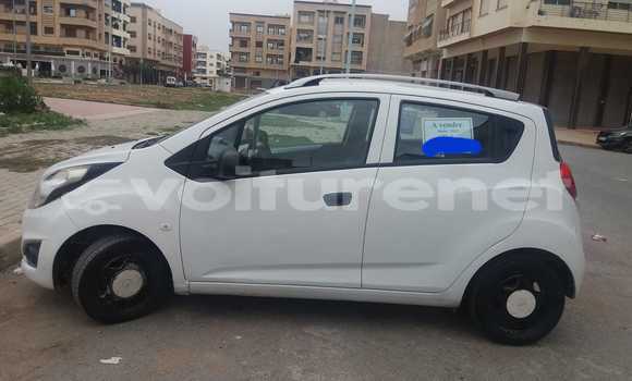 Acheter Occasion Voiture Toyota Vitz Blanc à Ahfir, Oriental Acheter Occasion Voiture Toyota Vitz Blanc à Ahfir, Oriental