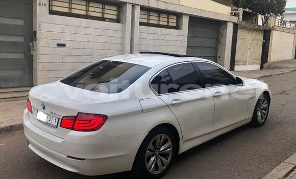 اشتري مستعمل BMW 5–Series White سيارة في al-Jadidah في Doukkala-Abda اشتري مستعمل BMW 5–Series White سيارة في al-Jadidah في Doukkala-Abda