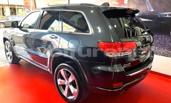 Buy Used Jeep Grand Cherokee Black Car in al-'Ara'ish in Tangier-Tetouan Buy Used Jeep Grand Cherokee Black Car in al-'Ara'ish in Tangier-Tetouan