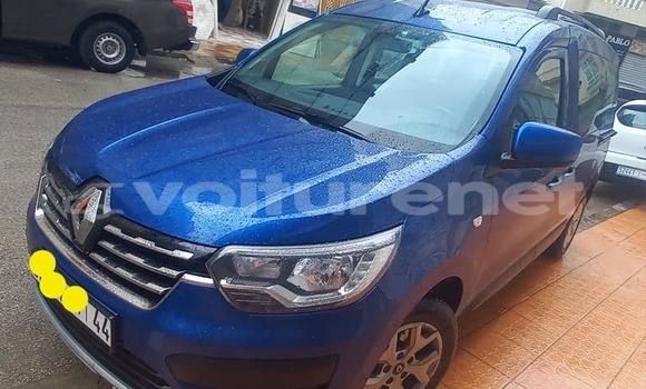 Acheter Occasion Voiture Renault Espace Bleu à al-'Ara'ish, Tangier-Tetouan Acheter Occasion Voiture Renault Espace Bleu à al-'Ara'ish, Tangier-Tetouan