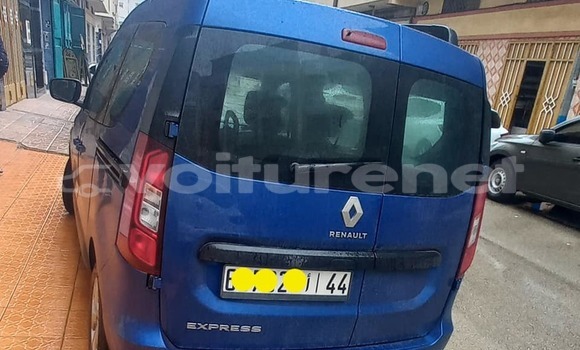 Acheter Occasion Voiture Renault Espace Bleu à al-'Ara'ish, Tangier-Tetouan Acheter Occasion Voiture Renault Espace Bleu à al-'Ara'ish, Tangier-Tetouan