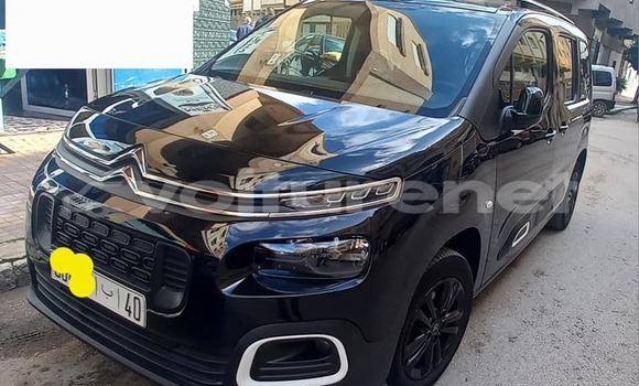 Acheter Occasion Voiture Toyota Starlet Noir à al-'Ara'ish, Tangier-Tetouan
