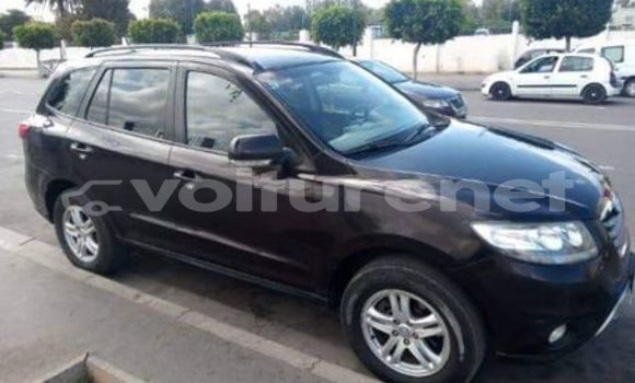 Acheter Occasion Voiture Hyundai Santa Fe Noir à ad-Dar-al-Bayda, Casablanca Acheter Occasion Voiture Hyundai Santa Fe Noir à ad-Dar-al-Bayda, Casablanca