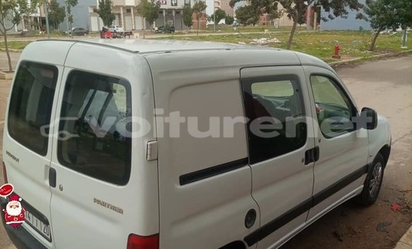 اشتري مستعمل Peugeot Partner White سيارة في al-Ayun Sidi Malluk في Oriental اشتري مستعمل Peugeot Partner White سيارة في al-Ayun Sidi Malluk في Oriental