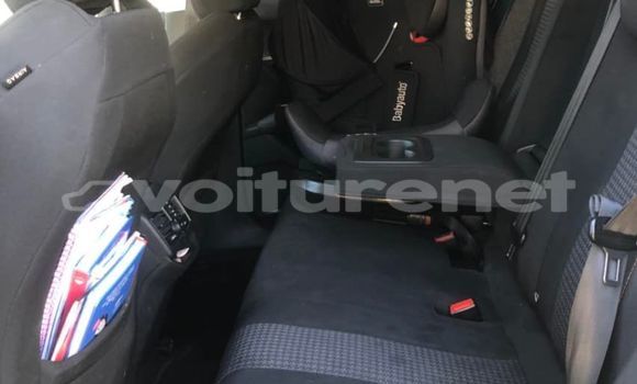 اشتري مستعمل Peugeot 3008 Silver سيارة في al-Jadidah في Doukkala-Abda اشتري مستعمل Peugeot 3008 Silver سيارة في al-Jadidah في Doukkala-Abda