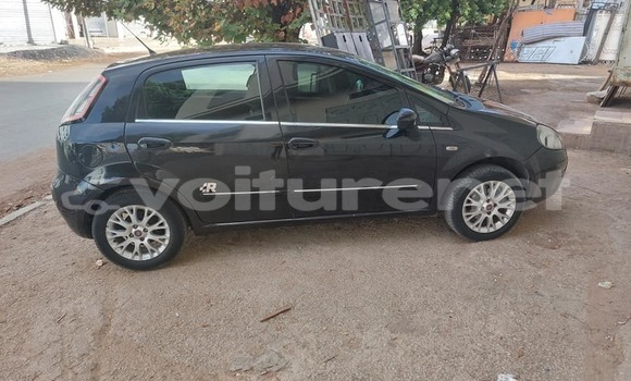 اشتري مستعمل Hyundai Grandeur Black سيارة في al-'Ara'ish في Tangier-Tetouan اشتري مستعمل Hyundai Grandeur Black سيارة في al-'Ara'ish في Tangier-Tetouan