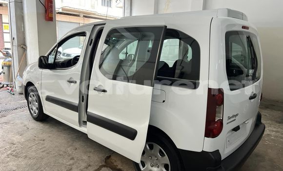 اشتري مستعمل Citroen Berlingo White سيارة في al-'Ara'ish في Tangier-Tetouan اشتري مستعمل Citroen Berlingo White سيارة في al-'Ara'ish في Tangier-Tetouan