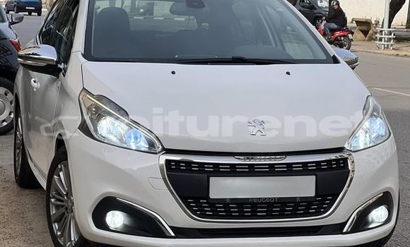 اشتري مستعمل Peugeot 208 White سيارة في al-Arwi في Oriental اشتري مستعمل Peugeot 208 White سيارة في al-Arwi في Oriental