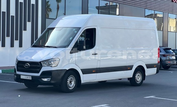 اشتري مستعمل Hyundai H200 White سيارة في al-Faqih Bin Salah في Tadla-Azilal اشتري مستعمل Hyundai H200 White سيارة في al-Faqih Bin Salah في Tadla-Azilal