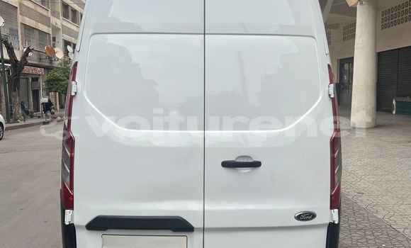 اشتري مستعمل Ford Custom White سيارة في al-Arwi في Oriental اشتري مستعمل Ford Custom White سيارة في al-Arwi في Oriental