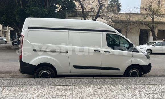 اشتري مستعمل Ford Custom White سيارة في al-Arwi في Oriental اشتري مستعمل Ford Custom White سيارة في al-Arwi في Oriental