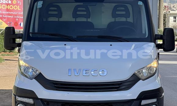 اشتري مستعمل IVECO Massif White سيارة في al-Arwi في Oriental اشتري مستعمل IVECO Massif White سيارة في al-Arwi في Oriental