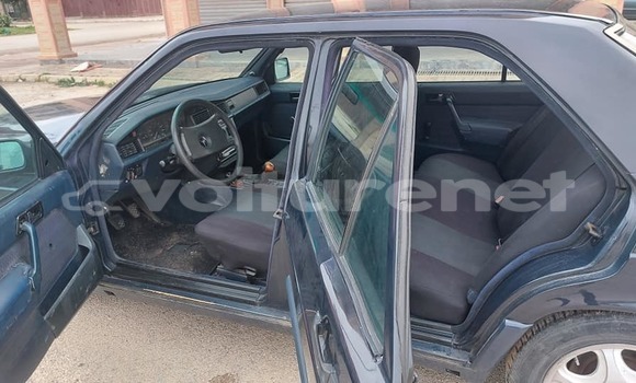 اشتري مستعمل Mercedes-Benz C-klasse Black سيارة في al-Arwi في Oriental اشتري مستعمل Mercedes-Benz C-klasse Black سيارة في al-Arwi في Oriental