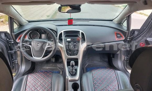 اشتري مستعمل Opel Astra Other سيارة في al-'Ara'ish في Tangier-Tetouan اشتري مستعمل Opel Astra Other سيارة في al-'Ara'ish في Tangier-Tetouan
