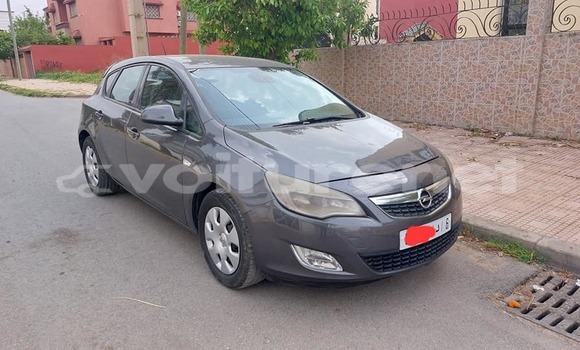 اشتري مستعمل Opel Astra Other سيارة في al-'Ara'ish في Tangier-Tetouan اشتري مستعمل Opel Astra Other سيارة في al-'Ara'ish في Tangier-Tetouan