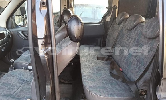 Acheter Occasion Voiture Peugeot Bipper Noir à Ahfir, Oriental Acheter Occasion Voiture Peugeot Bipper Noir à Ahfir, Oriental