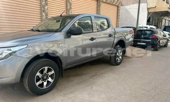 Acheter Occasion Voiture Fiat 124 Spider Autre à al-Arwi, Oriental Acheter Occasion Voiture Fiat 124 Spider Autre à al-Arwi, Oriental