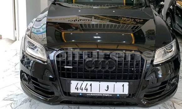Acheter Occasion Voiture Audi Q5 Noir à al-Arwi, Oriental