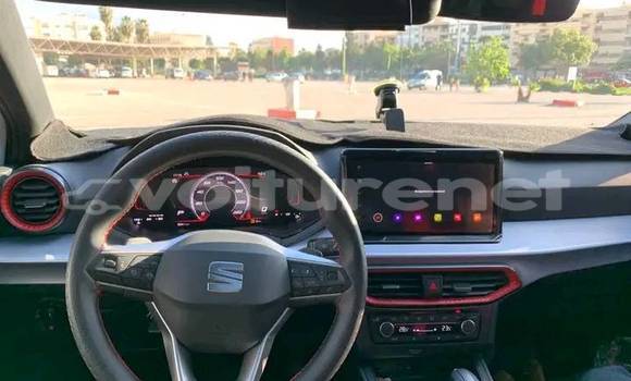 اشتري مستعمل Toyota Vitz White سيارة في al-Arwi في Oriental اشتري مستعمل Toyota Vitz White سيارة في al-Arwi في Oriental