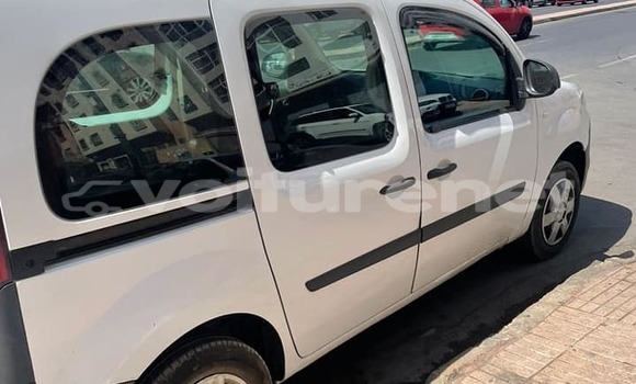 Acheter Occasion Voiture Renault Kangoo Blanc à ad-Dar-al-Bayda, Casablanca
