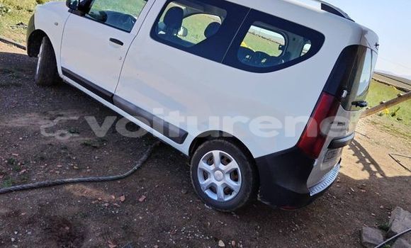 اشتري مستعمل Toyota 4Runner Other سيارة في Ahfir في Oriental اشتري مستعمل Toyota 4Runner Other سيارة في Ahfir في Oriental