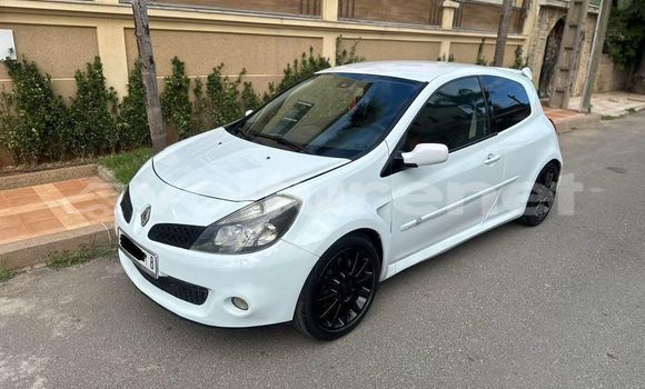 اشتري مستعمل Renault Clio White سيارة في al-Arwi في Oriental اشتري مستعمل Renault Clio White سيارة في al-Arwi في Oriental