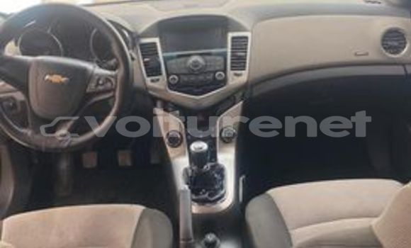 اشتري مستعمل Chevrolet Cruze Black سيارة في ar-Ribat في Rabat-Sale-Zammour-Zaer