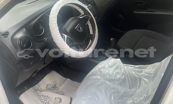 Acheter Occasion Voiture Dacia Logan Blanc à ad-Dar-al-Bayda, Casablanca Acheter Occasion Voiture Dacia Logan Blanc à ad-Dar-al-Bayda, Casablanca