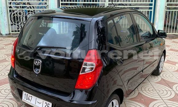 Acheter Occasion Voiture Hyundai i10 Noir à al-Arwi, Oriental Acheter Occasion Voiture Hyundai i10 Noir à al-Arwi, Oriental