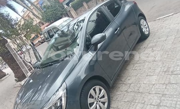 Acheter Occasion Voiture Renault Clio Autre à al-Ayun Sidi Malluk, Oriental Acheter Occasion Voiture Renault Clio Autre à al-Ayun Sidi Malluk, Oriental