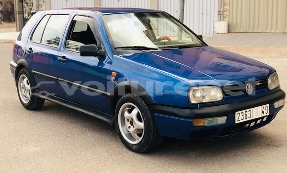Acheter Occasion Voiture Volkswagen Golf Bleu à al-Ayun Sidi Malluk, Oriental Acheter Occasion Voiture Volkswagen Golf Bleu à al-Ayun Sidi Malluk, Oriental