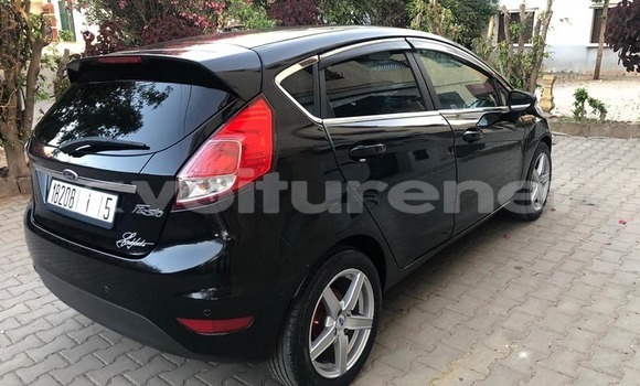 Acheter Occasion Voiture Ford Fiesta Noir à Ahfir, Oriental Acheter Occasion Voiture Ford Fiesta Noir à Ahfir, Oriental