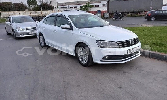 Acheter Occasion Voiture Volkswagen Passat Blanc à ad-Dar-al-Bayda, Casablanca Acheter Occasion Voiture Volkswagen Passat Blanc à ad-Dar-al-Bayda, Casablanca