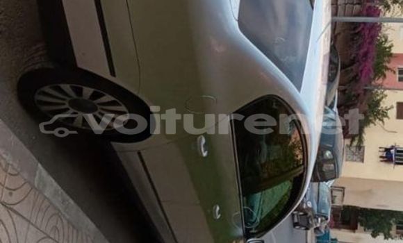 Acheter Occasion Voiture Volkswagen Passat Gris à ad-Dar-al-Bayda, Casablanca Acheter Occasion Voiture Volkswagen Passat Gris à ad-Dar-al-Bayda, Casablanca