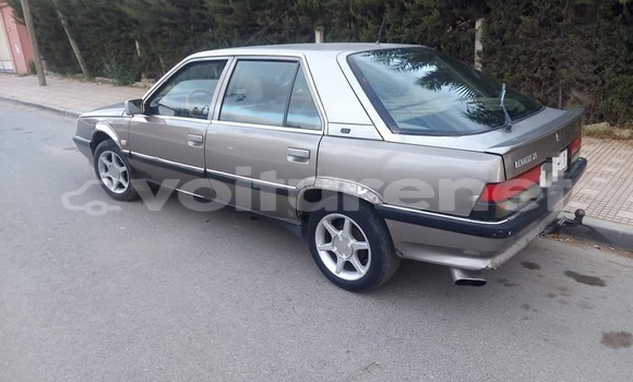 اشتري مستعمل Renault 25 Other سيارة في al-Ayun Sidi Malluk في Oriental اشتري مستعمل Renault 25 Other سيارة في al-Ayun Sidi Malluk في Oriental