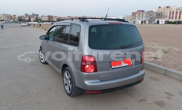 اشتري مستعمل Volkswagen Touran Other سيارة في al-Hajab في Meknes-Tafilalet اشتري مستعمل Volkswagen Touran Other سيارة في al-Hajab في Meknes-Tafilalet